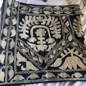 Pottery Barn new pillow sham .